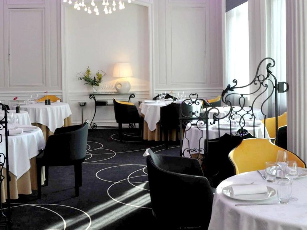 Chateau Blanchard Chazelles-sur-Lyon Exterior foto