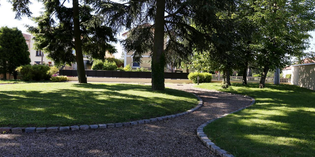 Chateau Blanchard Chazelles-sur-Lyon Exterior foto